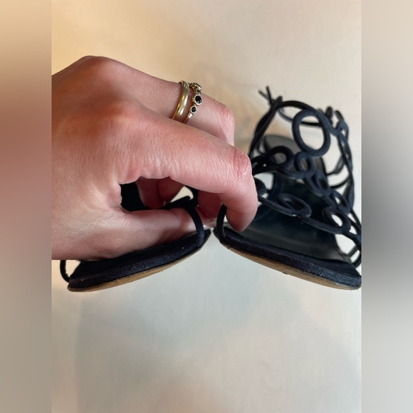 Women’s Manolo Blahnik navy blue suede Gori Prugna  heels size 40 - Picture 7 of 7